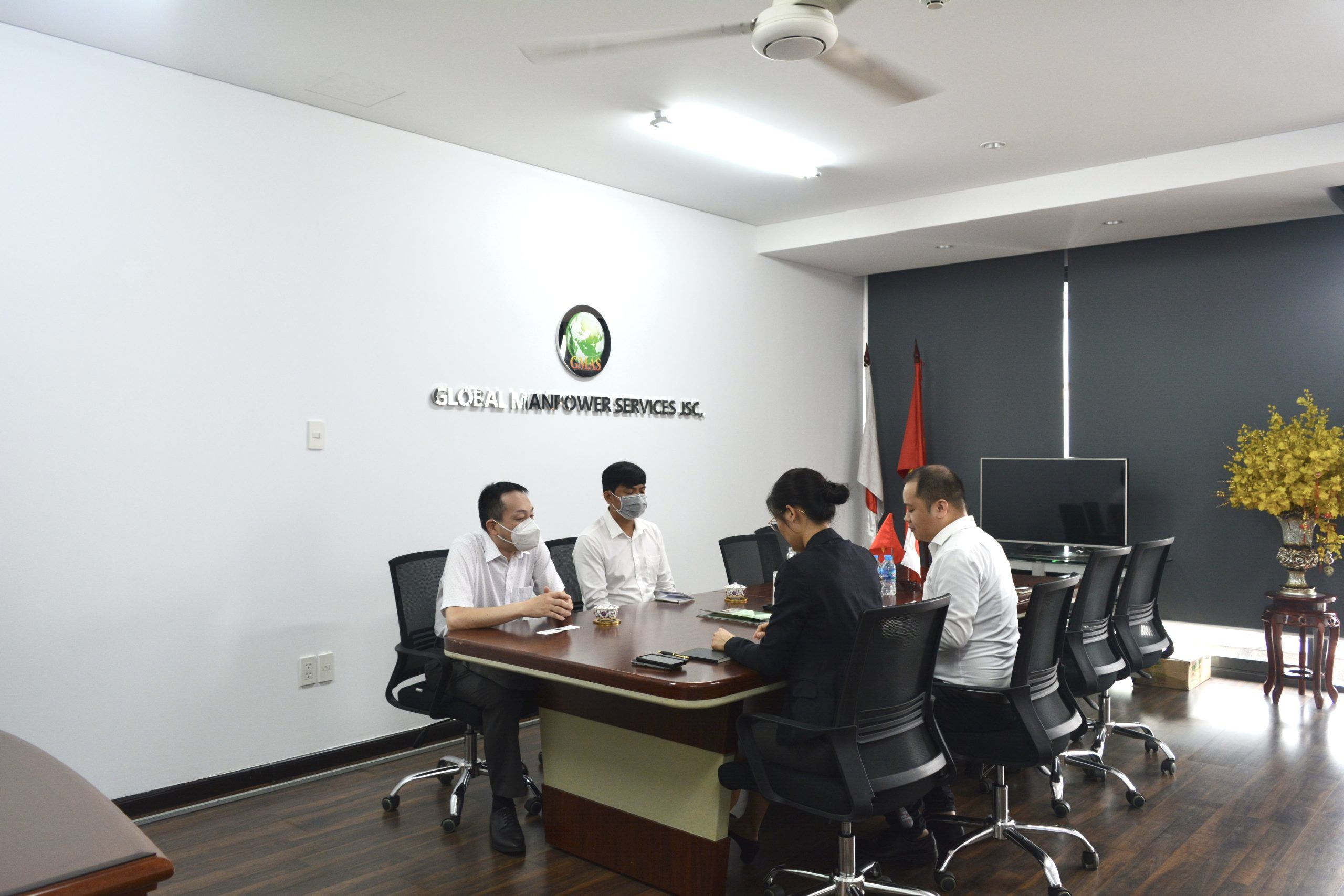 NGHIỆP ĐOÀN ĐẾN LÀM VIỆC TRỰC TIẾP TẠI CÔNG TY 27 IMG 0318 1 scaled