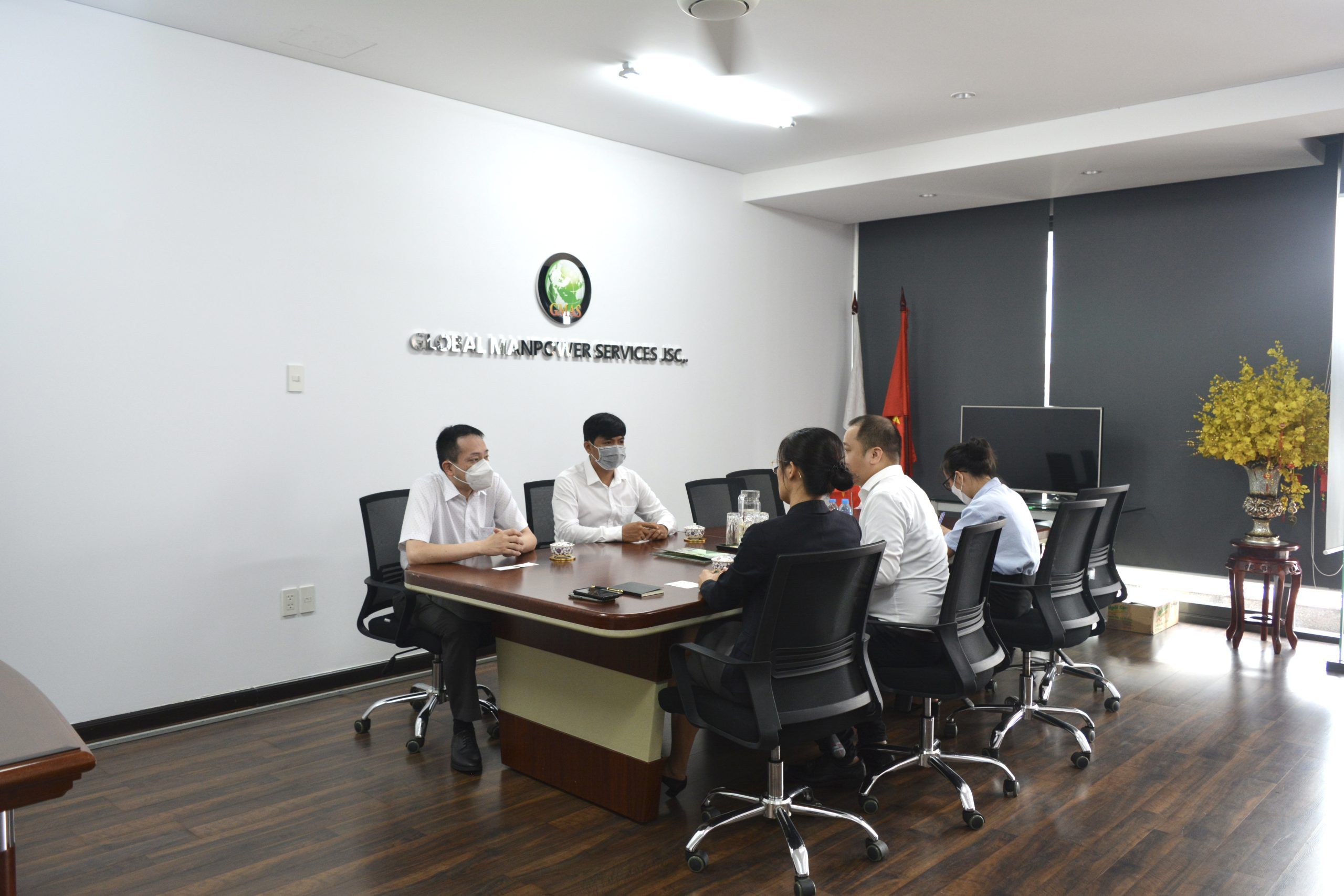 NGHIỆP ĐOÀN ĐẾN LÀM VIỆC TRỰC TIẾP TẠI CÔNG TY 26 IMG 0320 scaled