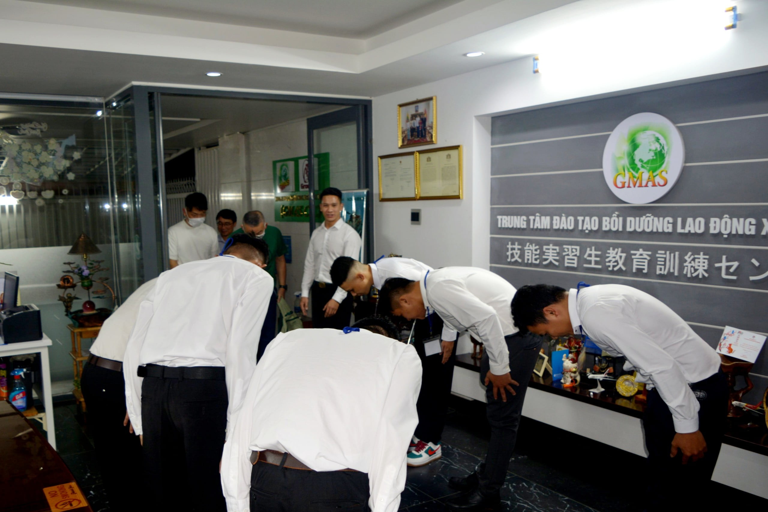 z4090115296362 ce535de54e3ce3ef38f40c23fc20f89d 2