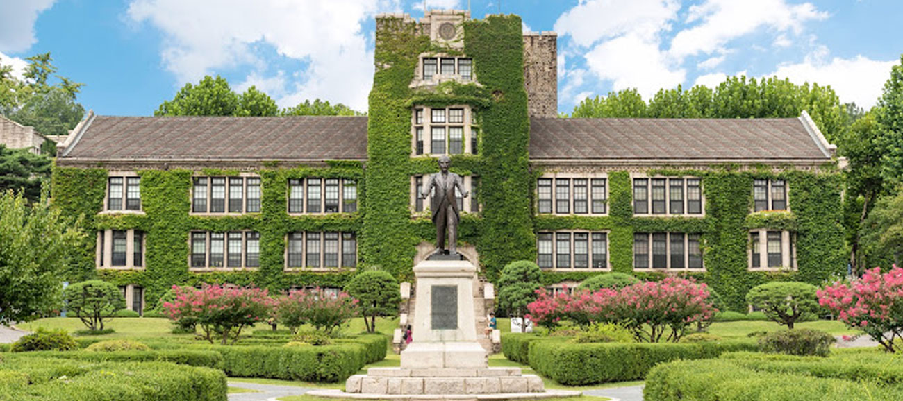 Top Trường Đại Học Tại Hàn Quốc Dành Cho Du Học Sinh Quốc Tế - Lựa Chọn Hàng Đầu 2025 27 yonsei main min